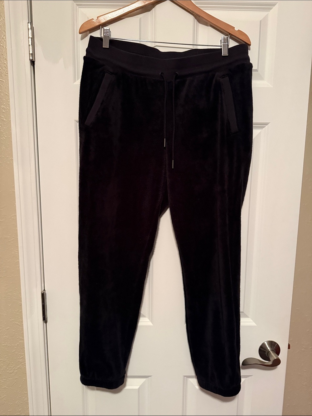 Athleta Black Velvet Jogger Pants